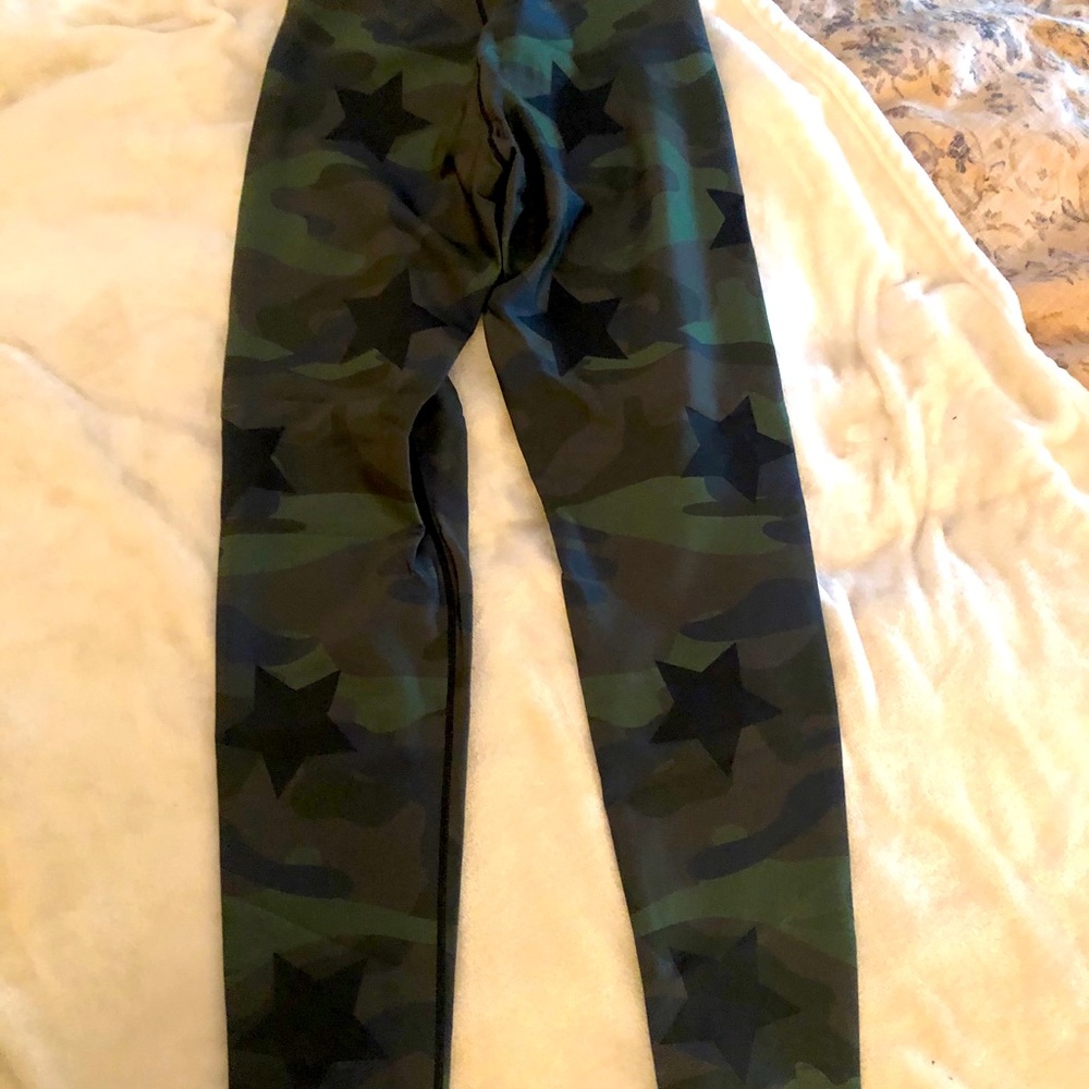 ultracor camouflage knockout legging